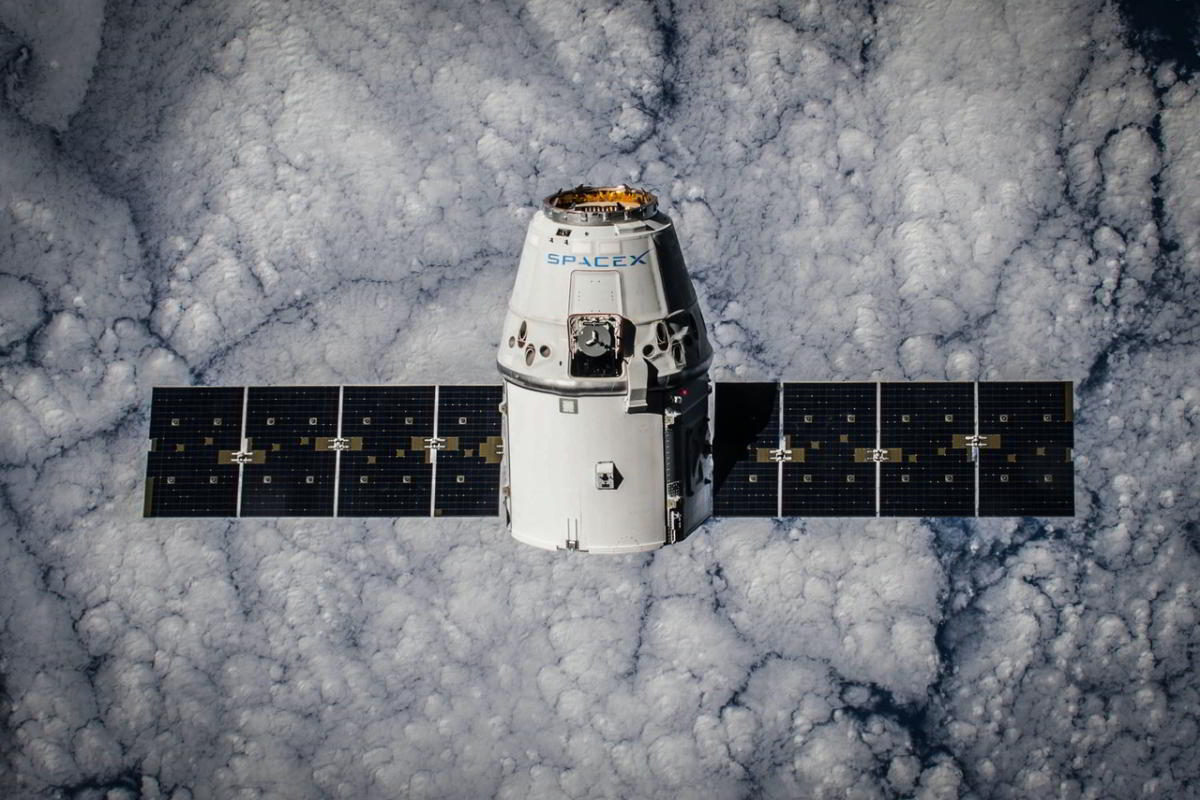 Internet aus dem Weltraum: So schnell ist Elon Musk´s Starlink | dm
