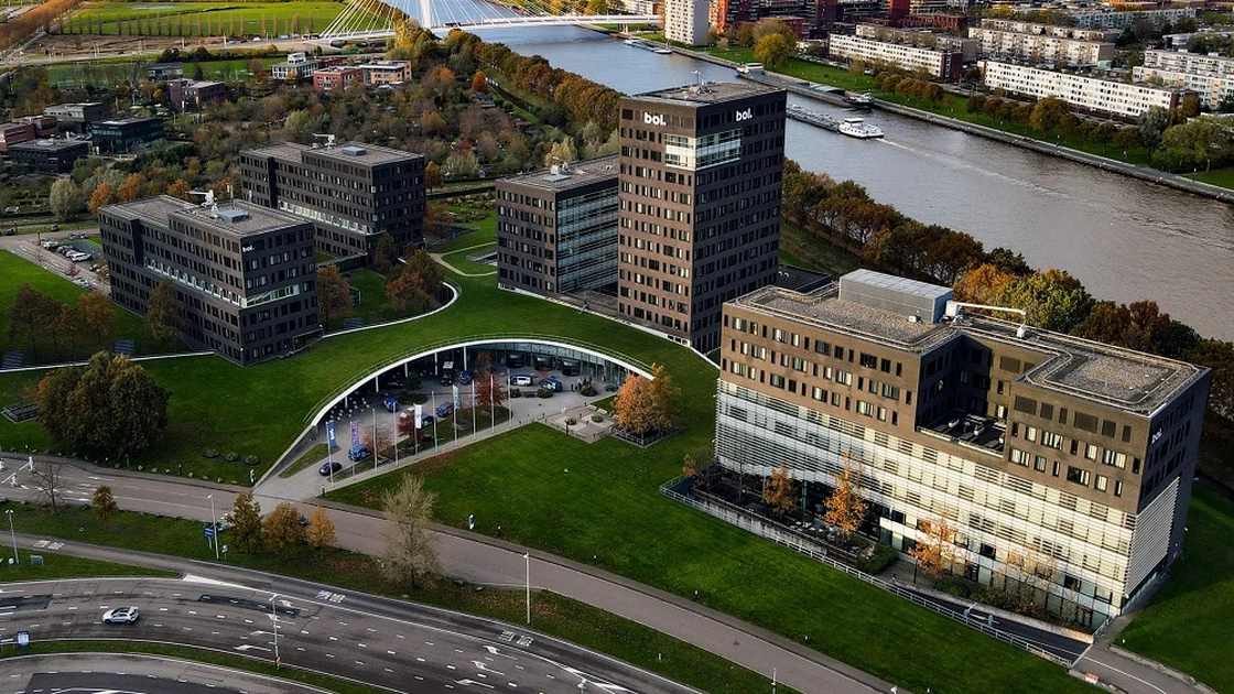 Luftbild des bol-Hauptsitzes in Utrecht
