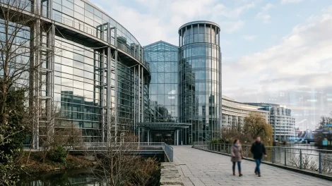 EU AI Act – Europäisches Parlament mit digitalen Elementen